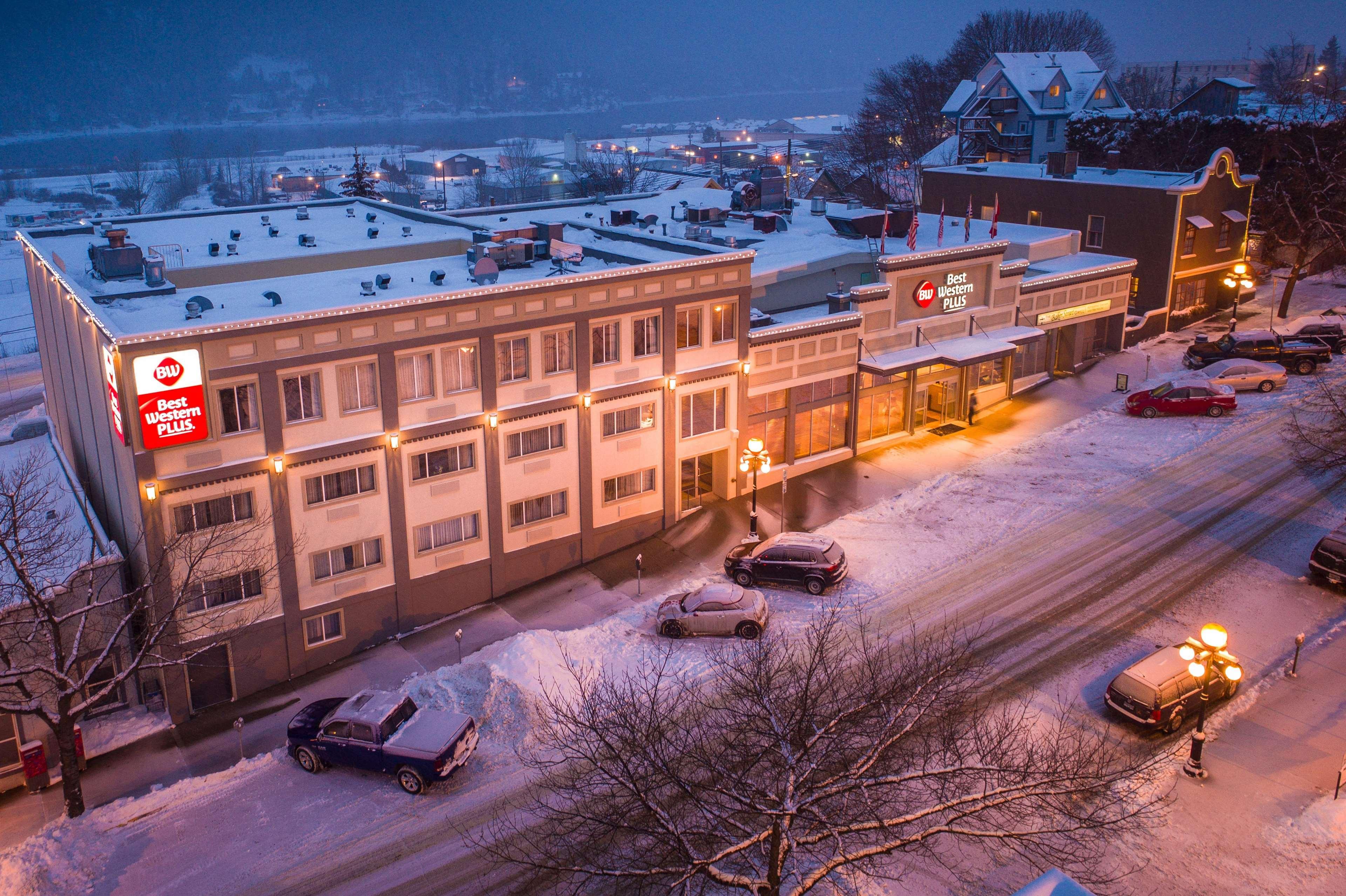 Best Western Plus Baker Street Inn Nelson Exterior photo