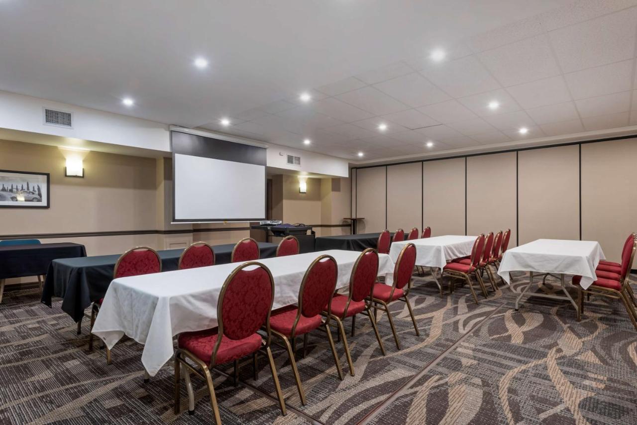 Best Western Plus Baker Street Inn Nelson Exterior photo