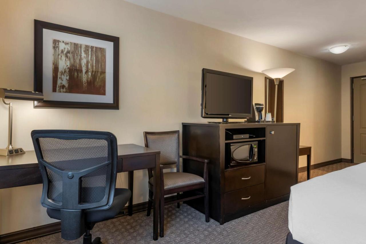 Best Western Plus Baker Street Inn Nelson Exterior photo